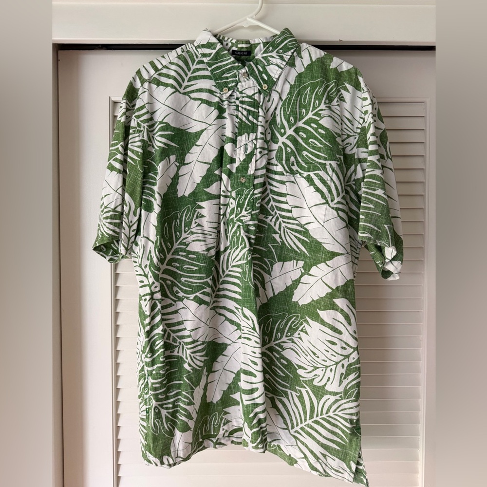 Classic Reyn Spooner Aloha Shirt
XL